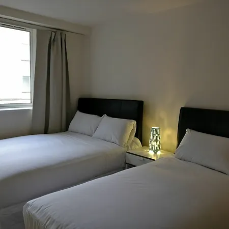 Metrostays - Antiques Quarter Apartamento